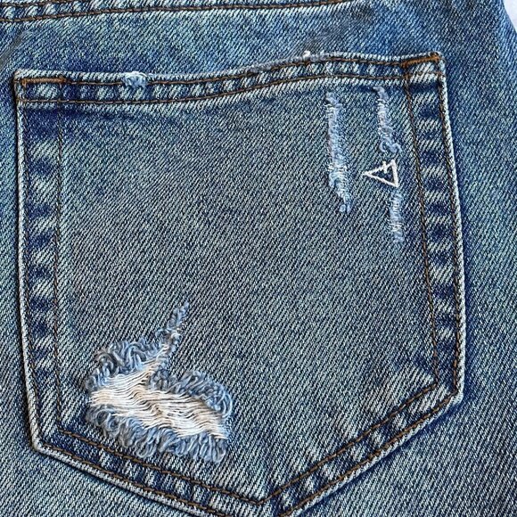 HIDDEN JEANS Cutoffs Destroyed   Sold at Buckle   Size Small - Picture 4 of 8